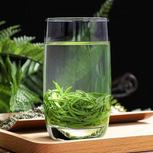 Biluochun green tea