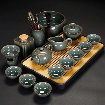 Green-glazed tea sets
