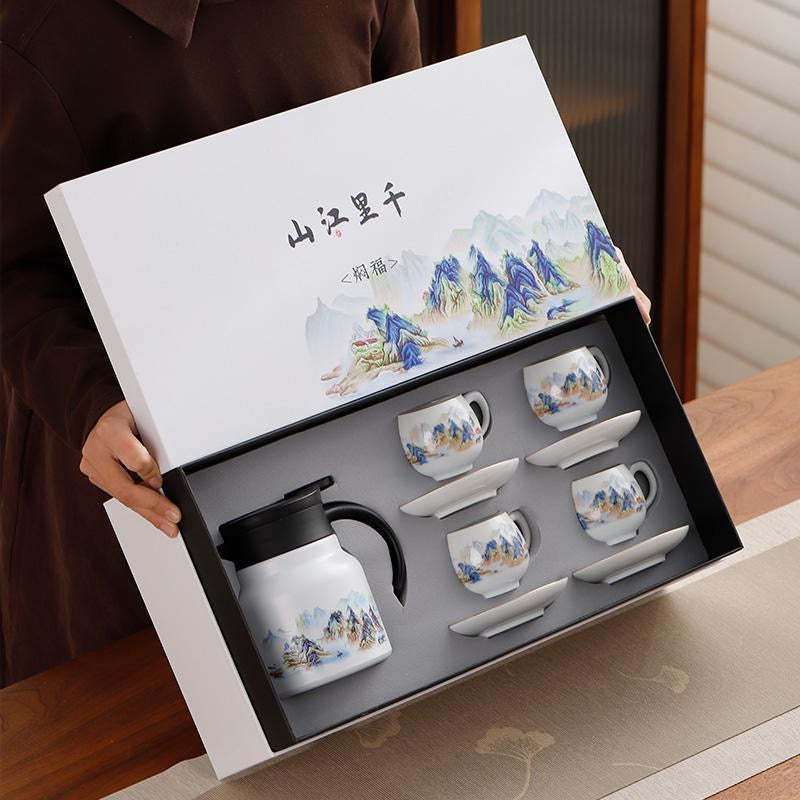 Insulated tea kettle