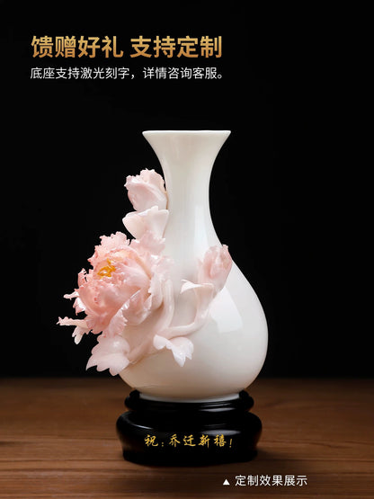 Classic porcelain vase 2