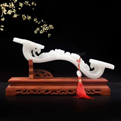 Jade ruyi
